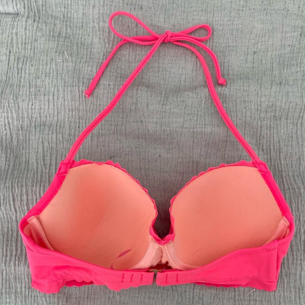 Victoria's Secret Pink The Getaway Scalloped Bikini Top 32D - Picture 2 of 6